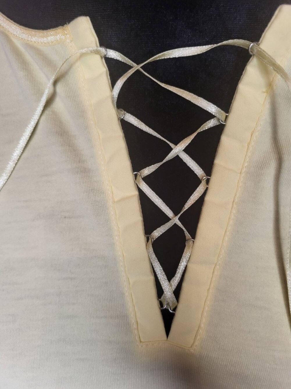 Only Necessities Butter Yellow Lace Up Tunic Tee L Preppy Nautical Retro Cottage - Picture 8 of 8